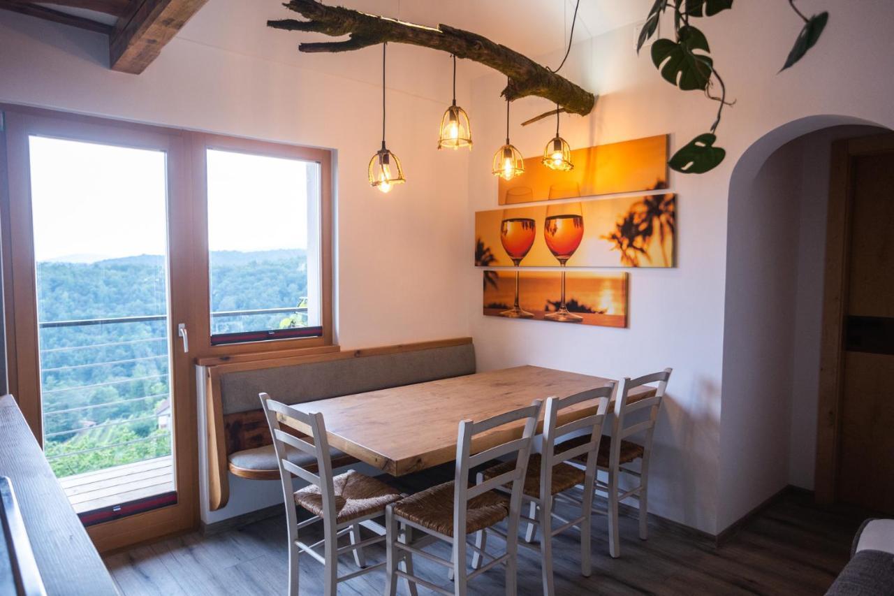 Sentvid Pri Sticni Vineyard Cottage Sonce מראה חיצוני תמונה
